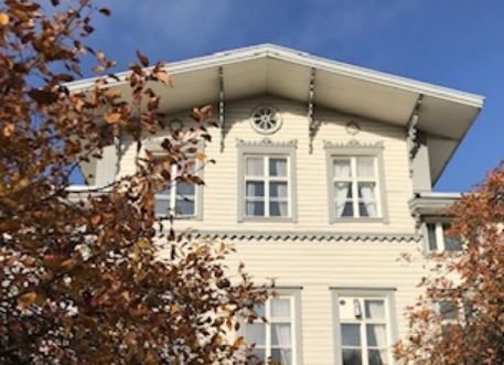Ik ihmisten Tapaamiset Perjantaisin Alapihan Kartanossa Lepp virta